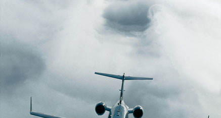 Learjet 40 sobre las nubes <a  style="font-size: 0.6em;" href="http://www.bombardier.com/en/aerospace.html" target="_blank">(Bombardier)</a>